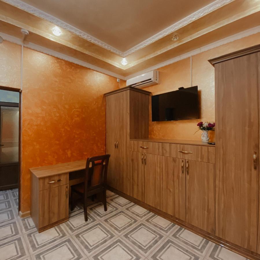 Galeon Hotel Biszkek Zewnętrze zdjęcie