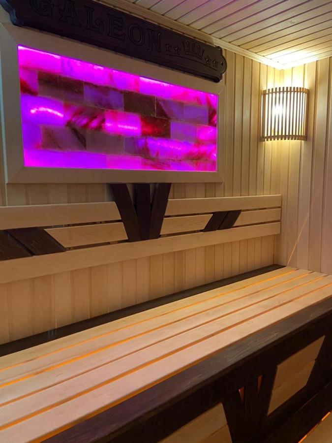 Galeon Hotel Biszkek Zewnętrze zdjęcie